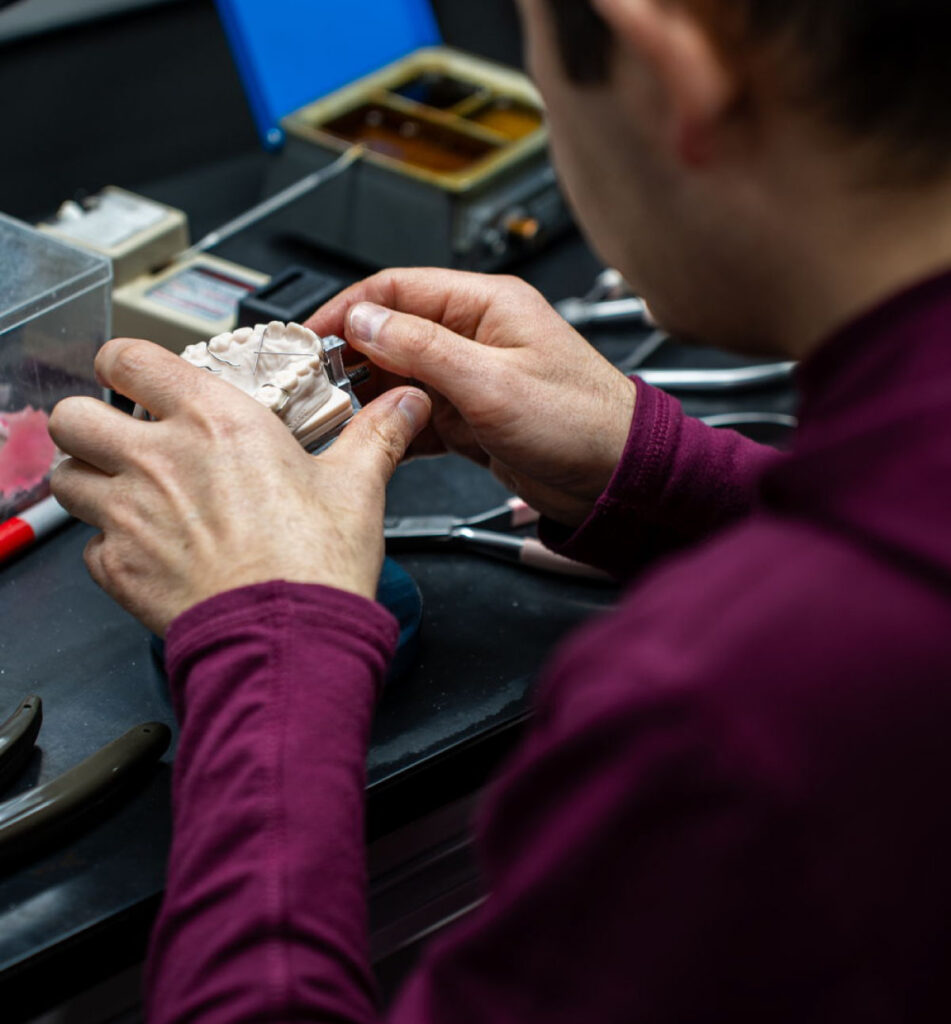 pop odl lab tech working